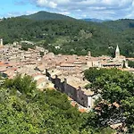 Limite Gard Ardeche Avec Magnifique Vue Villa