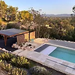 Limite Gard Ardeche Avec Magnifique Vue Villa *