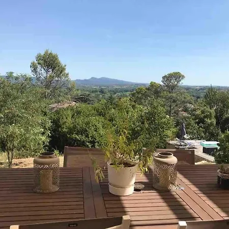 Limite Gard Ardeche Avec Magnifique Vue